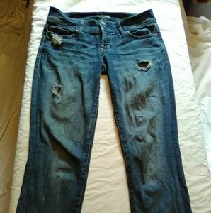Women's 3/4 aeropostale ripped jeans